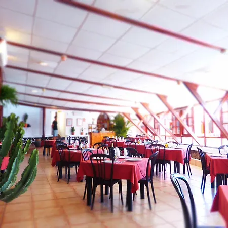 Kompleks wypoczynkowy Castillo Caleta De Fuste