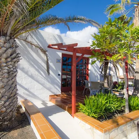 卡斯蒂约海滩洋房酒店 2* 科斯塔卡莱塔