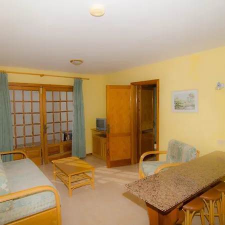 卡斯蒂约海滩洋房酒店 2*