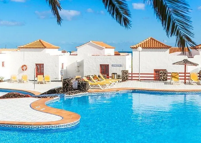 Castillo Holiday park 2*