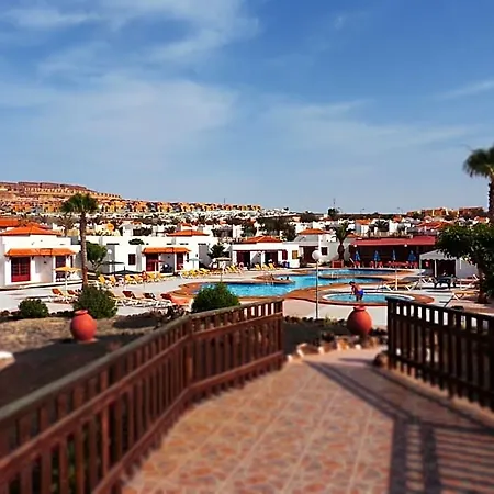 Castillo פארק נופש קלטה דה פוסטה