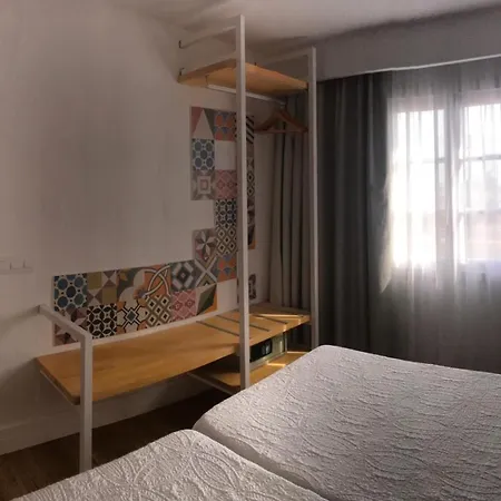 卡斯蒂约海滩洋房酒店 2* 科斯塔卡莱塔